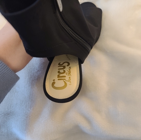 NWOT Circus by Sam Edelman sandals - Picture 4 of 4